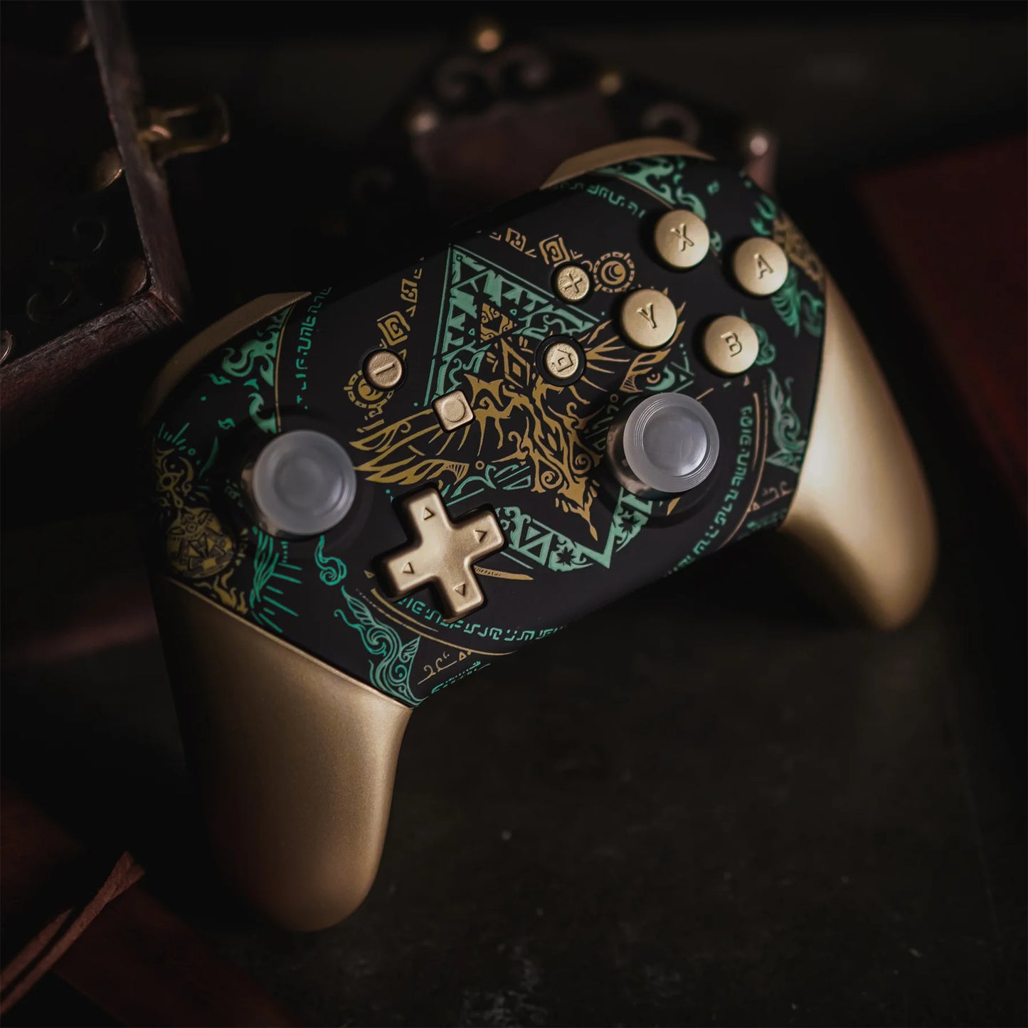 eXtremeRate Replacement Housing Shell with Buttons for Nintendo Switch Pro - Totem of Kingdom (Glow in Dark)